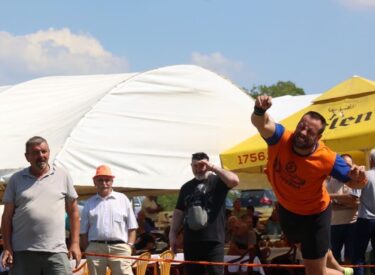 IMG-87f125c24462f54dcc5cc9aee18178d5-V